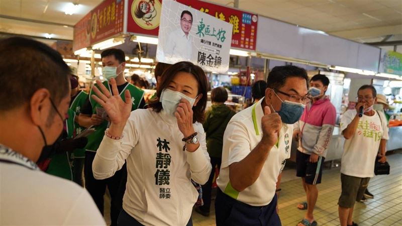 民進黨女將林靜儀　赴台南力挺陳皇宇、陳金鐘