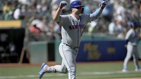 ▲阿隆索（Pete Alonso）單場5打點，單季累積128打點突破隊史紀錄，還追平今年打出MVP等級身手的「法官」賈吉（Aaron Judge）。（圖／美聯社／達志影像）