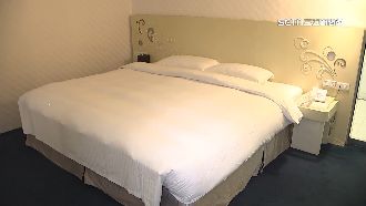 2.4萬防疫旅館退場　陣痛期恐2個月