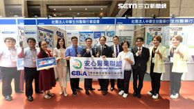 中華生技醫藥行業協會(CBIA)陳建州理事長率隊參加台北國際照顧科技應用展。（圖／陳建州提供）