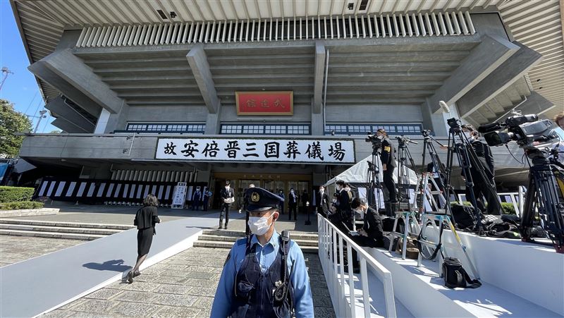 安倍國葬「邀請函之亂」出席率60%　被批失敗