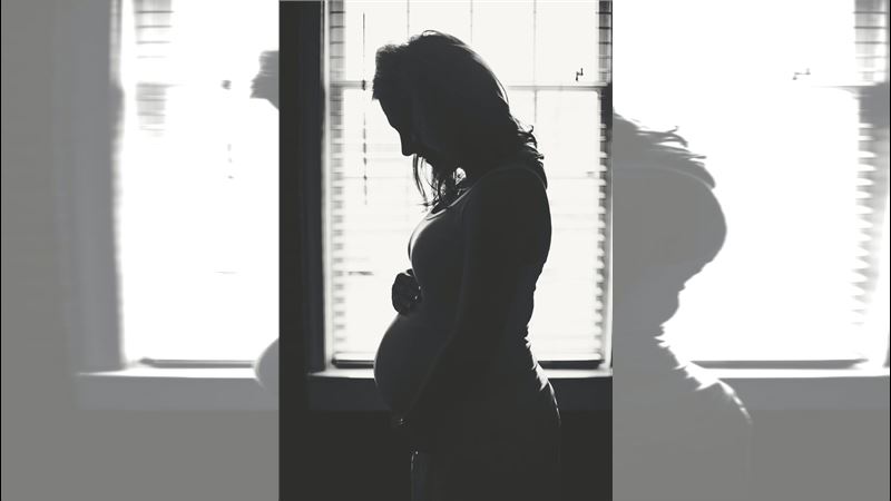產後抑鬱的原因找到了？4成女性對外表自卑