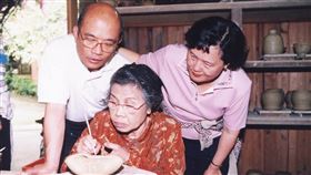 教師節，行政院長蘇貞昌。（圖／翻攝蘇貞昌臉書)