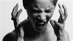 圖／翻攝自unsplash,噪音,崩潰,生氣,憤怒