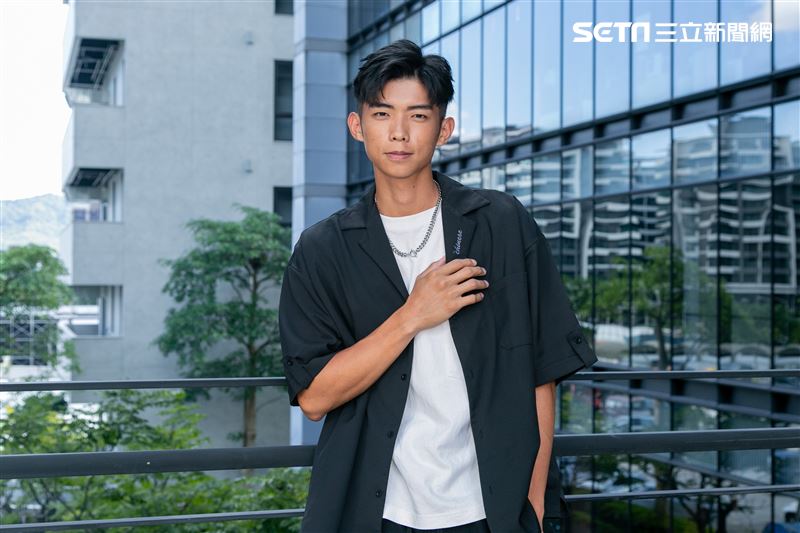 于成炘三立新聞網專訪。（圖／記者楊澍攝影）