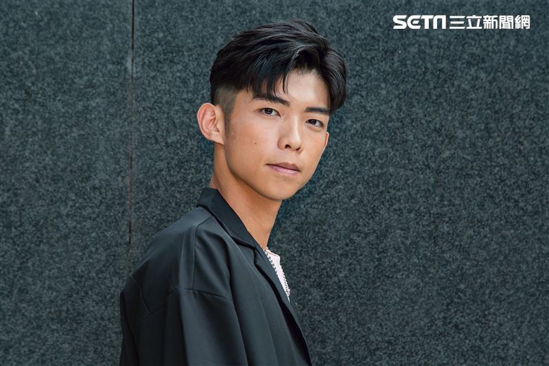 于成炘三立新聞網專訪。（圖／記者楊澍攝影）