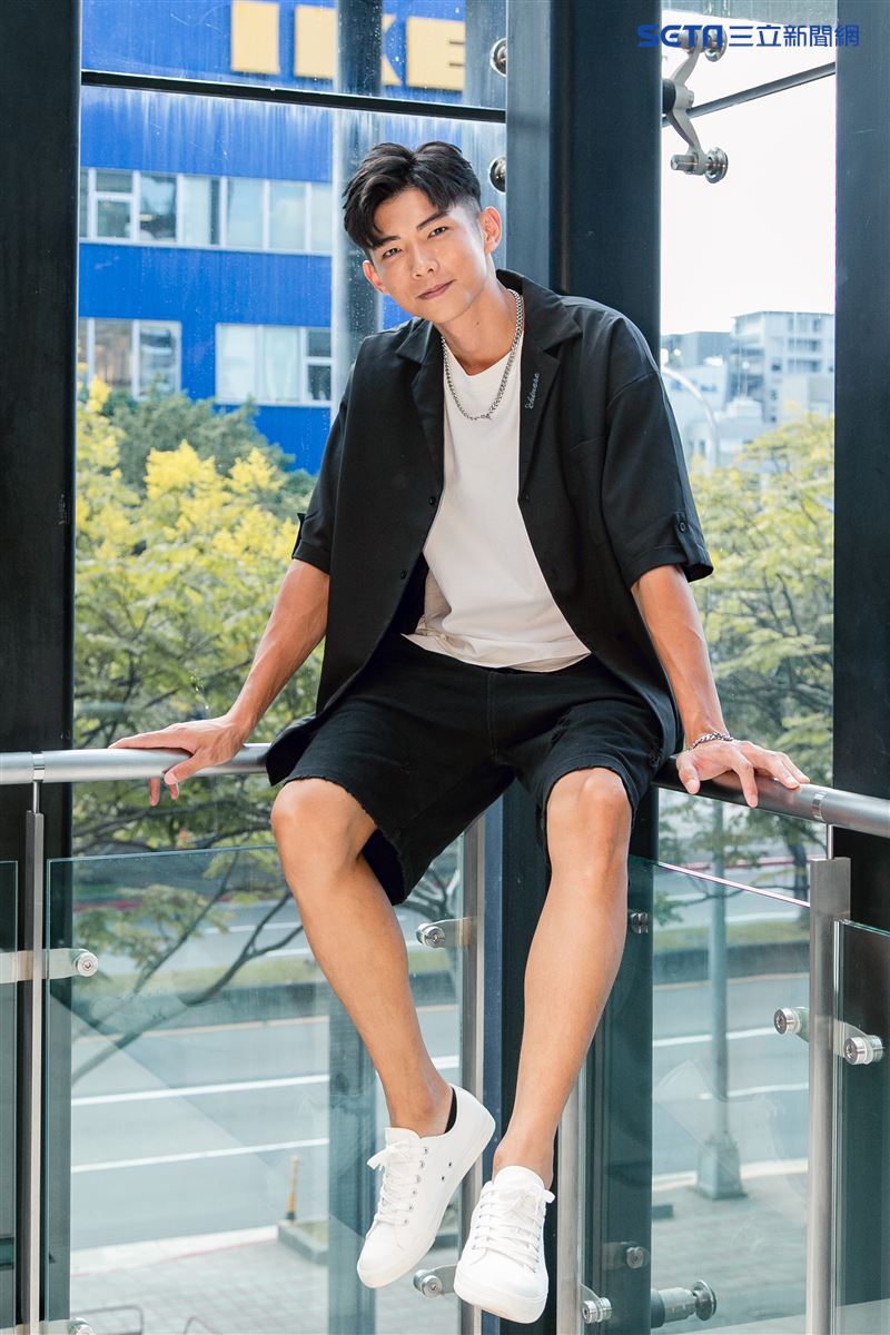 于成炘三立新聞網專訪。（圖／記者楊澍攝影）