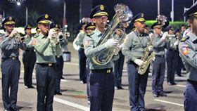 多圖／三軍儀隊排練國慶（圖／翻攝自中華民國 讚國慶臉書）