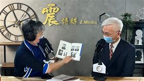 選前出書探蔣孝嚴身世引發聯想，黃清龍認為，蔣萬安遲早要面對。（圖／震傳媒提供）
