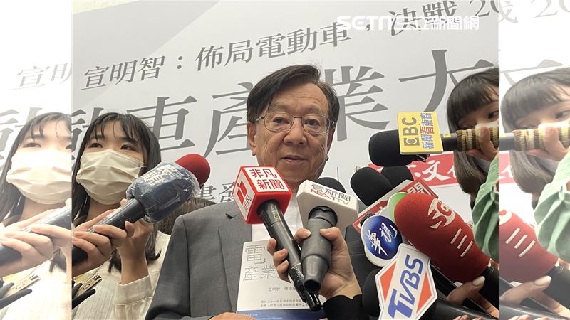 高虹安快閃、宣明智送2字　網：強烈對比