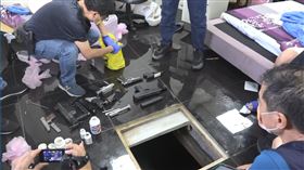 台南,長槍,奧地利,毒品,海巡,密室,冰箱