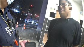 台南,毒品,熄火,加油站,男廁,內急,味道