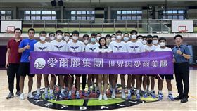 重返基隆回饋母校！攻城獅「基隆幫」捐3萬摩曼頓購物金 業者提供