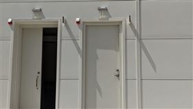 網友分享，好市多加油站的廁所。（圖／翻攝自COSTCO好市多消費經驗分享區 臉書）