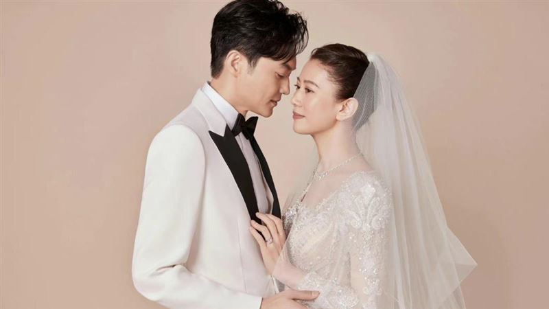 21年婚禮等到了　張智霖甜蜜告白袁詠儀