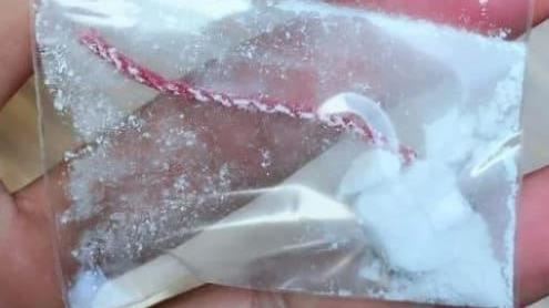 爸搜出可疑白粉氣炸　他無奈喊4字網笑翻
