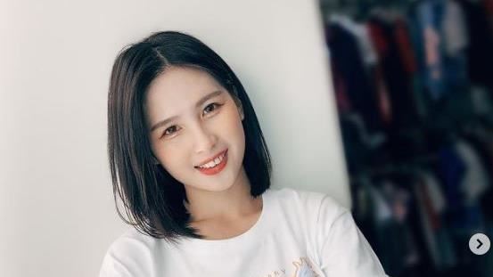 快篩正妹爆紅！防疫女神獻「親密戲」