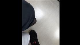 喇叭開到最大聲！男子確診後3個月慘失聲　「超沙啞片」曝光▲（圖／翻攝自醫師蘇一峰臉書）