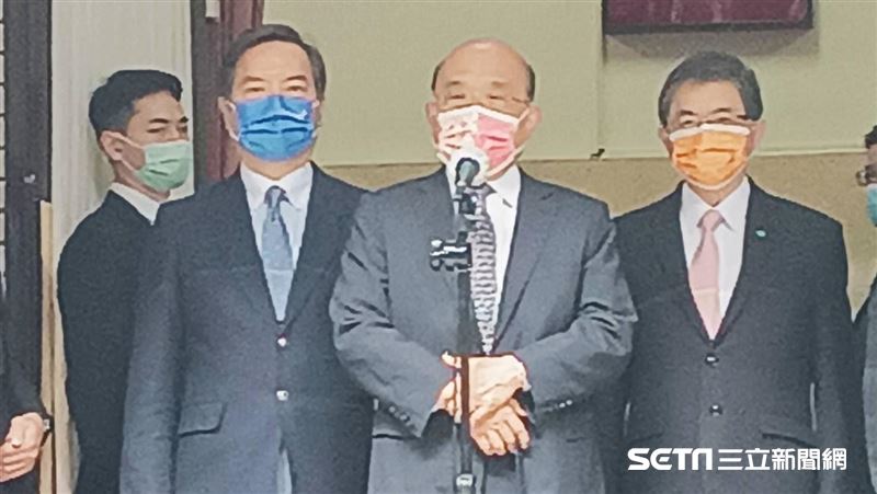 藍營質疑明年防疫預算暴增？蘇揆嚗原因