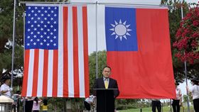 南加州橙縣雙十國慶升旗典禮駐洛杉磯辦事處長黃敏境2日出席南加州橙縣僑界舉行的雙十國慶升旗典禮。（橙縣華僑文教中心提供）中央社記者林宏翰洛杉磯傳真  111年10月4日