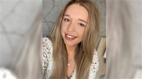 莫菈格（Morag Smith）因誤診飽受月經異常之苦長達11年之久。（圖／翻攝自推特）