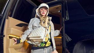 時裝周遭直擊跛腳杵拐杖　蕭亞軒親曝原因