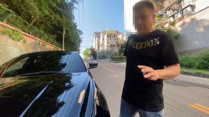 花9萬貼膜成「狗皮膏藥」　車主：重貼3次