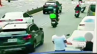 建設公司董座遭伏擊　歹徒開槍畫面曝光