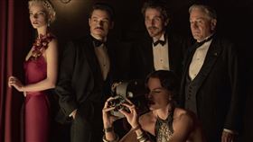 《阿姆斯特丹》。（圖／迪士尼提供）