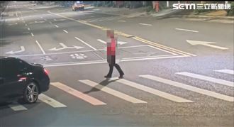 外送餐送錯同事砍人　內湖男浴血馬路求救