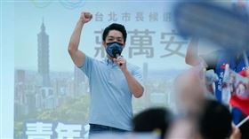 天下雜誌提供、蔣萬安臉書、翻攝自世界青商大會、三立新聞網資料畫面