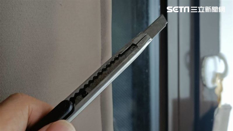 擦窗戶竟然用刀片！達人大掃除暗黑三秘技