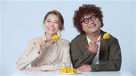 依依、納豆成立自創品牌「依豆屋」，首波主打產品水餃。（圖／翻攝自依依 陳依依Sherry臉書）