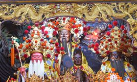 ▲同時奉祀三尊土地公（圖/台東福安宮）