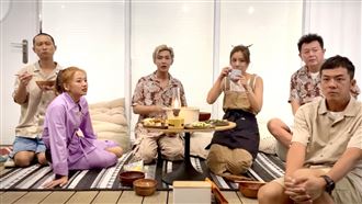 《營業中》爽慶功　莎莎突爆遭霸凌