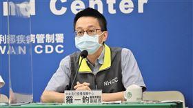 羅一鈞回應「天選之人」身體更糟的迷思。（圖／指揮中心提供）