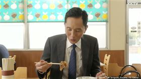 松重豐《孤獨的美食家》第10季 五郎準備大吃特吃。（圖／KKTV提供）