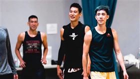 ▲林書豪稱他已能放開心胸去看在紐約爆紅的那段過往，但也遺憾當時未能藉此為亞裔多發聲。（圖／翻攝自林書豪臉書）