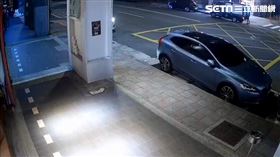 北市吳男因冷氣裝修問題，與李男等3人當街鬥毆。（圖／翻攝畫面）