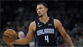 ▲魔術薩格斯（Jalen Suggs）季前賽交手獨行俠，賽中因左膝受傷退場。（圖／美聯社／達志影像）