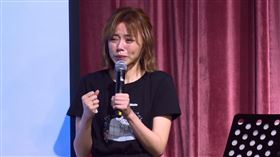 王瞳追憶艾成。（圖／翻攝自王瞳臉書）