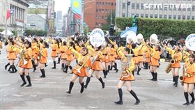 「橘色惡魔」橘高校國慶表演。（圖／記者邱榮吉攝影）