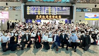 獨／橘高校快閃離台！收「台灣味禮物」