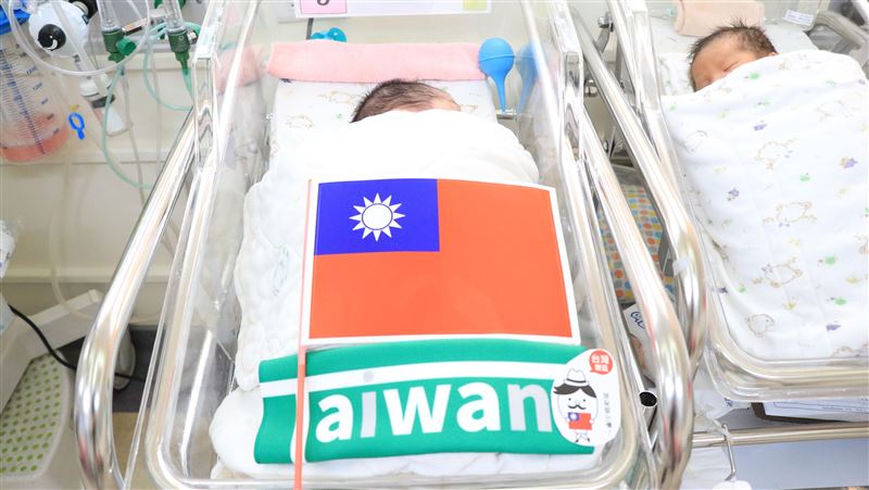 茂盛醫院6國慶寶誕生　醫嘆虎年出生率低