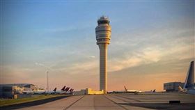 哈特斯傑克森亞特蘭大國際機場塔台。（圖／翻攝自Atlanta Airport推特）