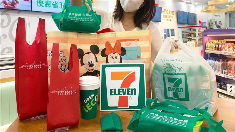 買咖啡鮮食沒免費提網？4大超商規定一覽