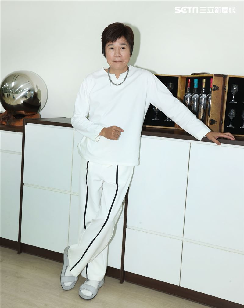 洪榮宏三立新聞網專訪。（記者邱榮吉/攝影）