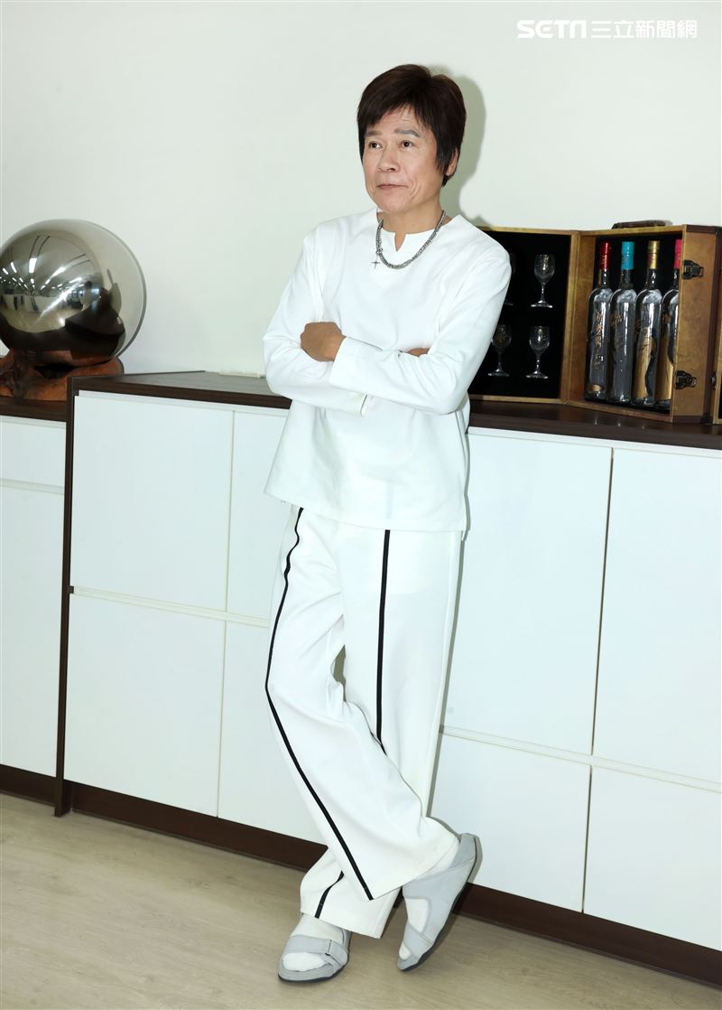 洪榮宏三立新聞網專訪。（記者邱榮吉/攝影）