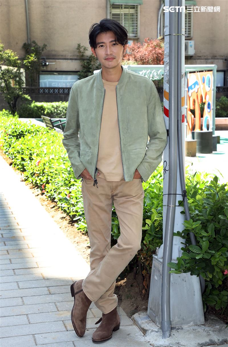 曾少宗金鐘三立新聞網專訪。（記者邱榮吉/攝影）