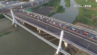 河堤道路紅綠燈少　南科往來「最愛路線」